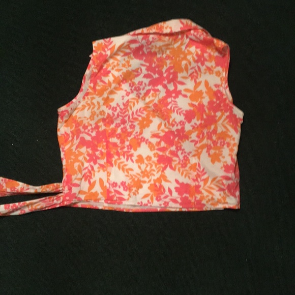 Shirt - Picture 4 of 4